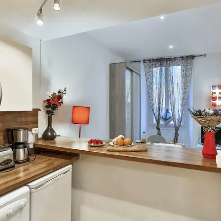 Barillerie - Perfect Location 1 Apartament