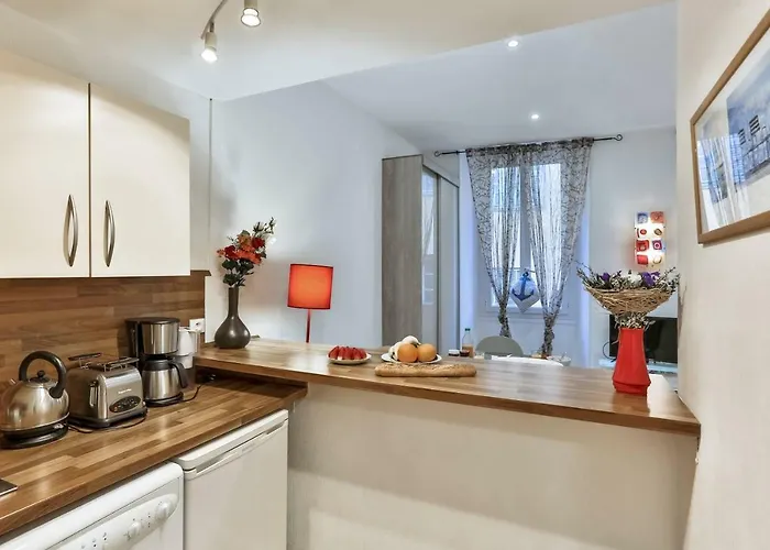 Barillerie - Perfect Location 1 Apartment