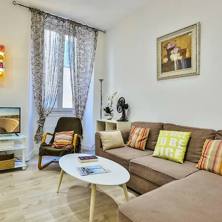 Barillerie - Perfect Location 1 Apartmán *
